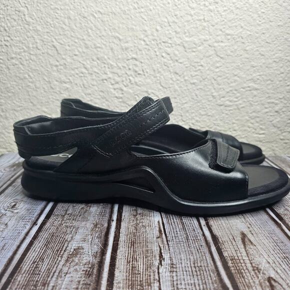 Ecco Wave black strappy leather adjustable sandals size 42 - Picture 2 of 7